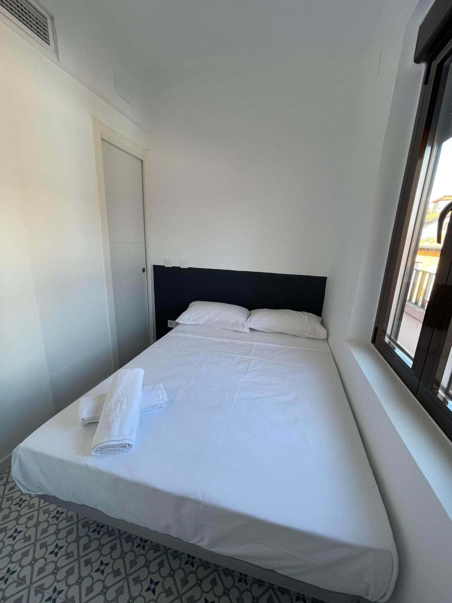 Atocha Habitaciones — Photos 2